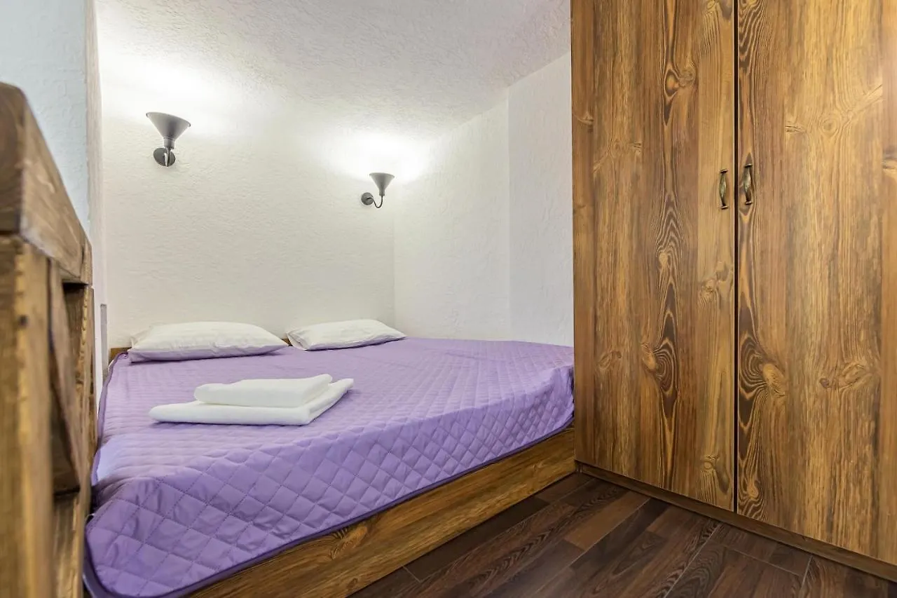 Kyiv Saksahanskoho Apart Hotel